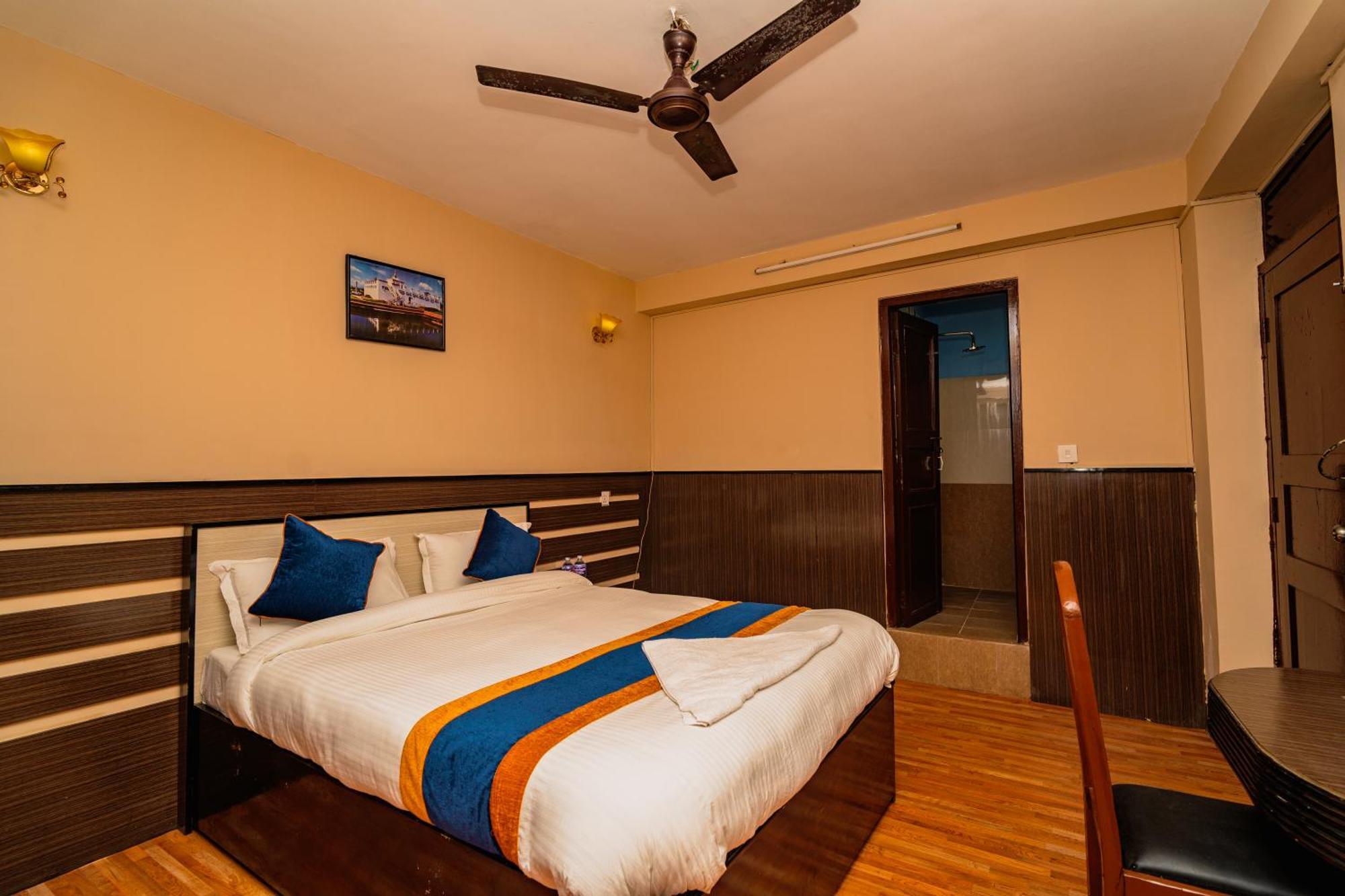 Karma Travellers Home Kathmandu Exteriör bild