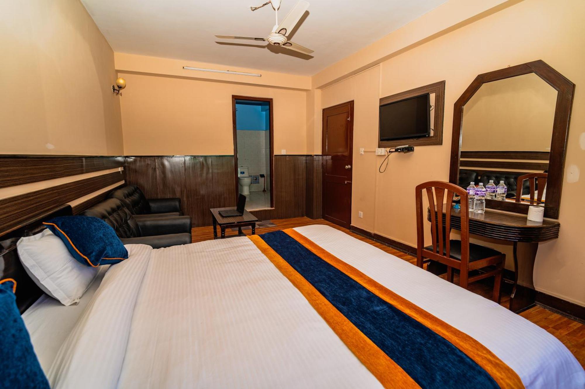 Karma Travellers Home Kathmandu Exteriör bild
